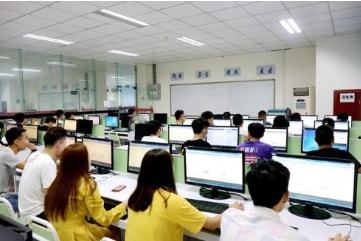 計(jì)算機(jī)專(zhuān)業(yè)熱潮背后 通信設(shè)備開(kāi)發(fā)領(lǐng)域的現(xiàn)實(shí)與挑戰(zhàn)